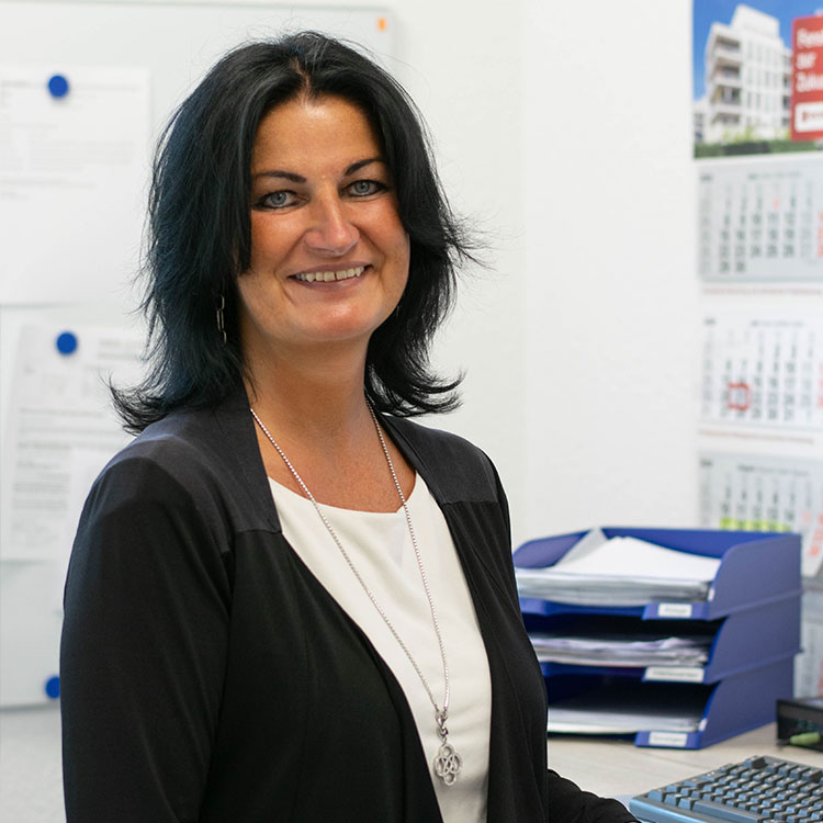 Jacqueline Amjres