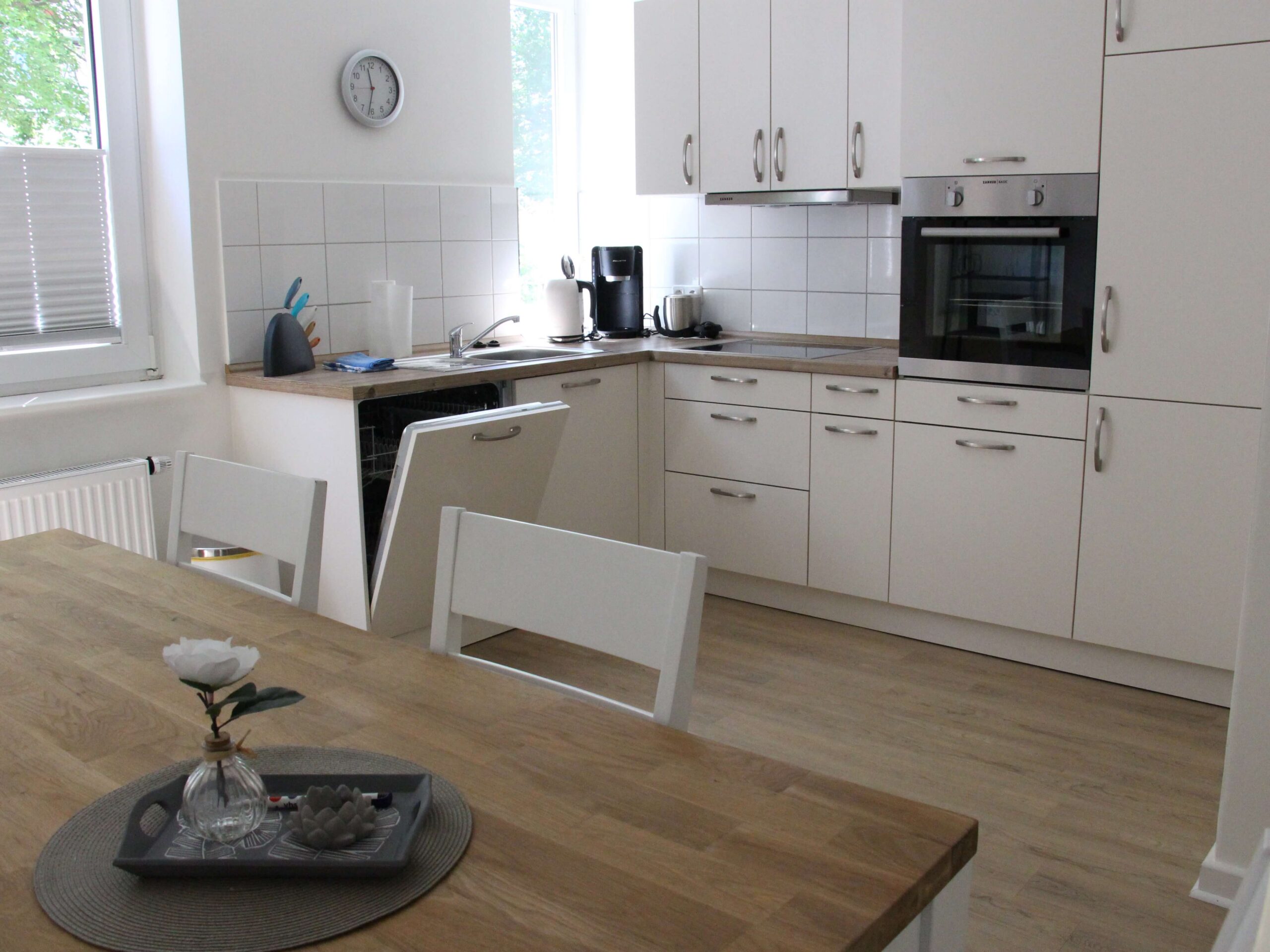 gaestewohnung-hallstrasse_kueche-03