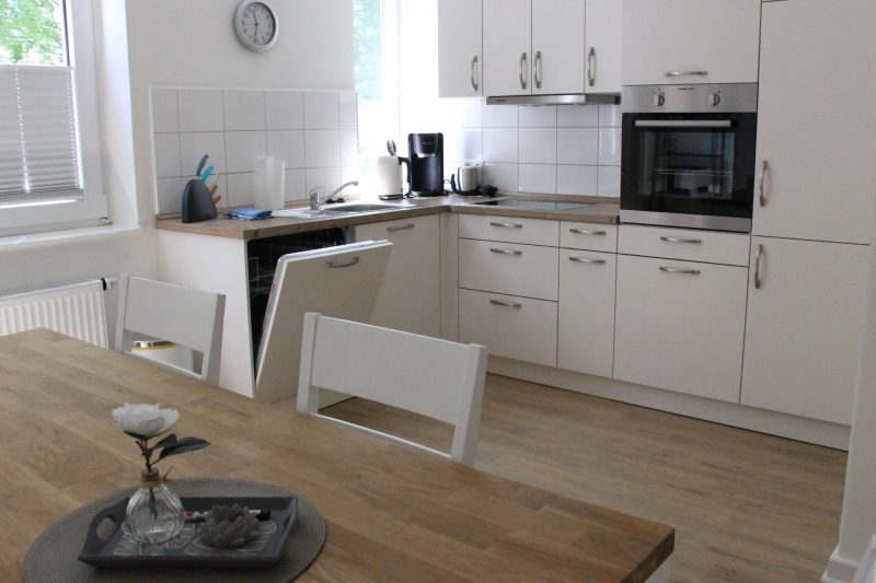 gaestewohnung-hallstrasse_kueche-03